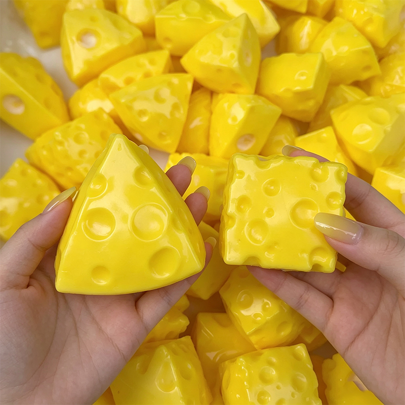 Squishy Mini Cheese Cube Fidge - Electronics Latest Gadgets recension och pris